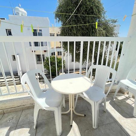 Dream Studio270M From The Beach Pafos Exterior foto