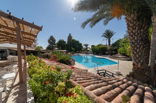 Dream Studio270M From The Beach Pafos Exterior foto
