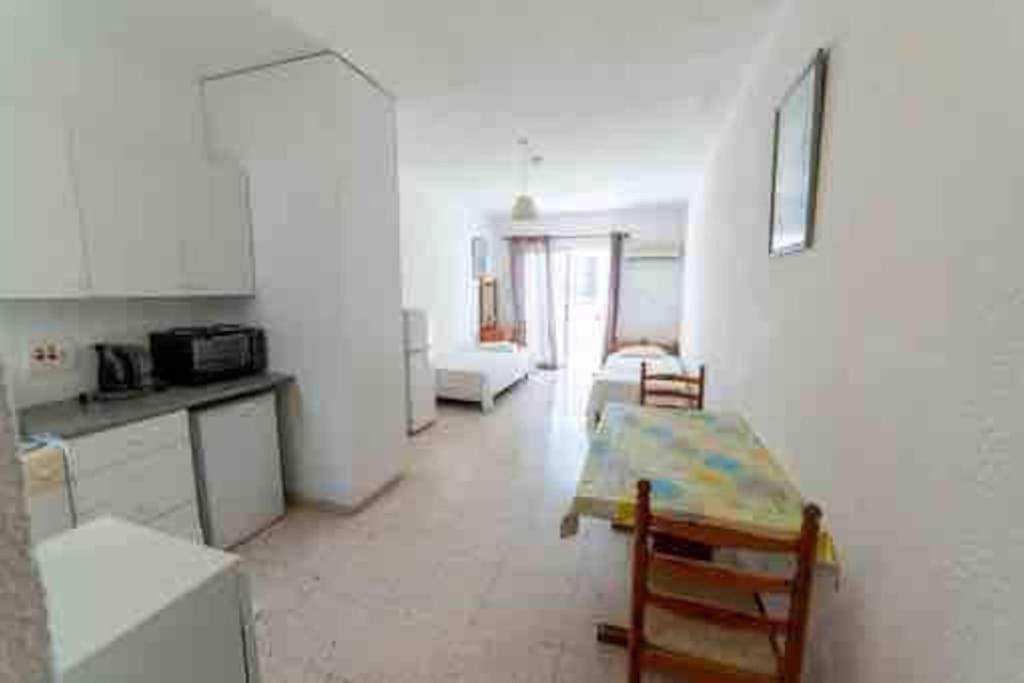 Dream Studio270M From The Beach Pafos Exterior foto